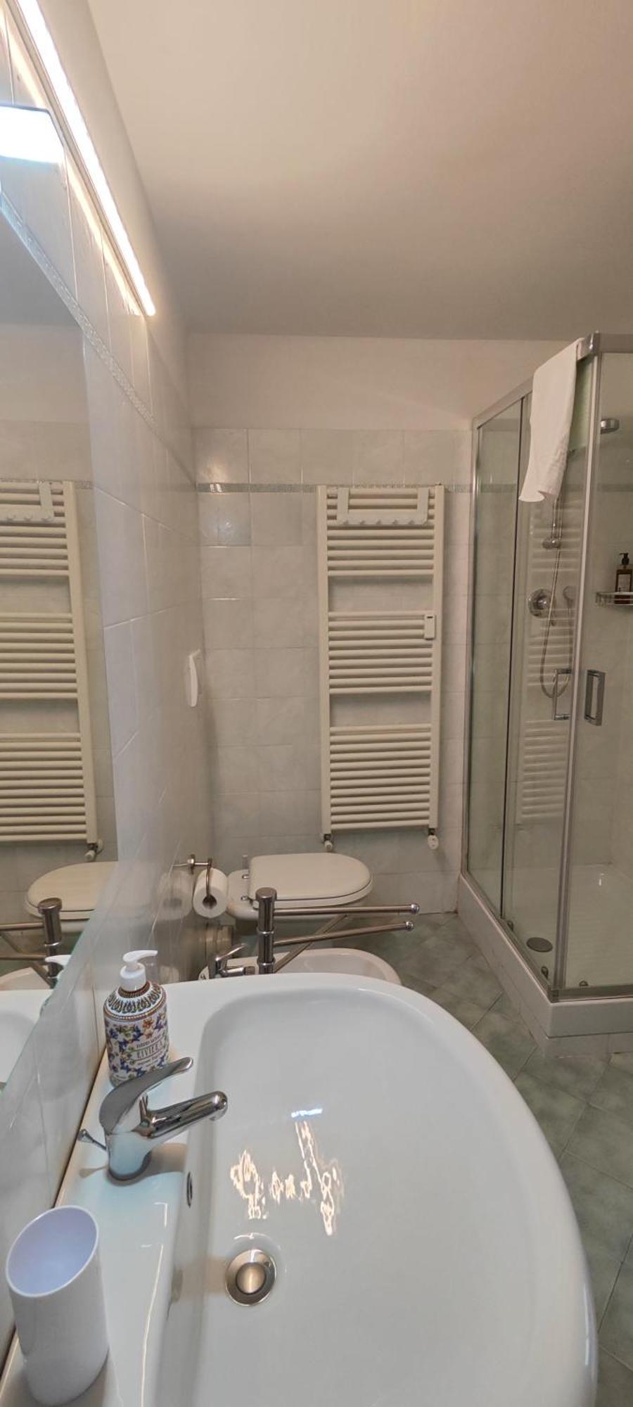 Gemme Fiorentine Apartments In Front Of The Train Station 5 Minutes From The Centre Free Parking Florenz Exterior foto